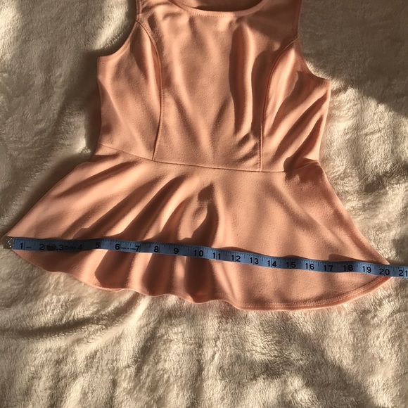 Cute Blush Pink Sleeveless Peplum Top ๐ - Picture 4 of 9